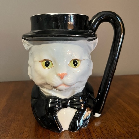Quon Quon Japan Cat
Ceramic Mug Vintage Top Hat Tuxedo Hand Painted 1980, 20oz - Picture 3 of 9
